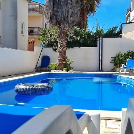 Priko * Stari Grad (Hvar)