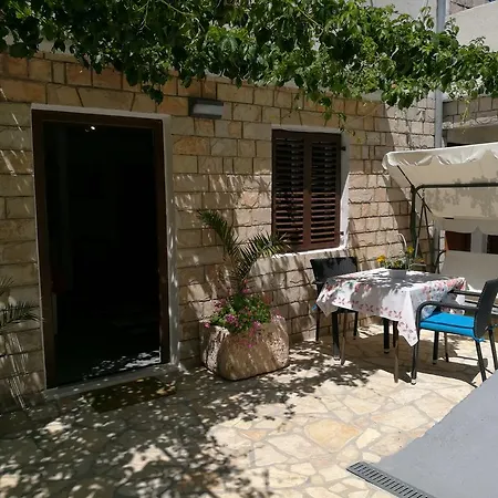 Priko Stari Grad (Hvar)