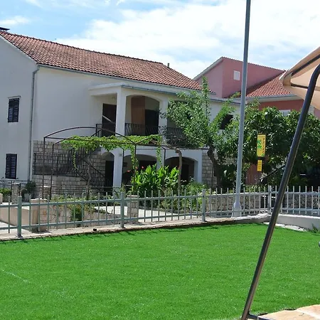 Priko アパート スタリー・グラード